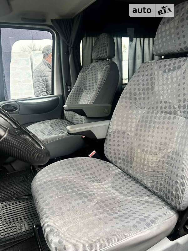 Микроавтобус Ford Transit 2011 в Николаеве