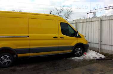 Грузовой фургон Ford Transit 2016 в Ирпене