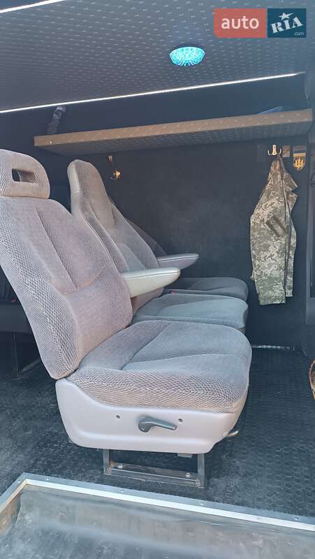 Микроавтобус Ford Transit 2001 в Тячеве