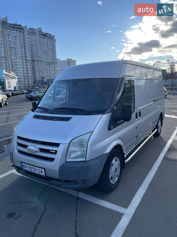 Вантажний фургон Ford Transit 2007 в Одесі