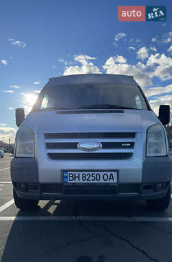 Грузовой фургон Ford Transit 2007 в 