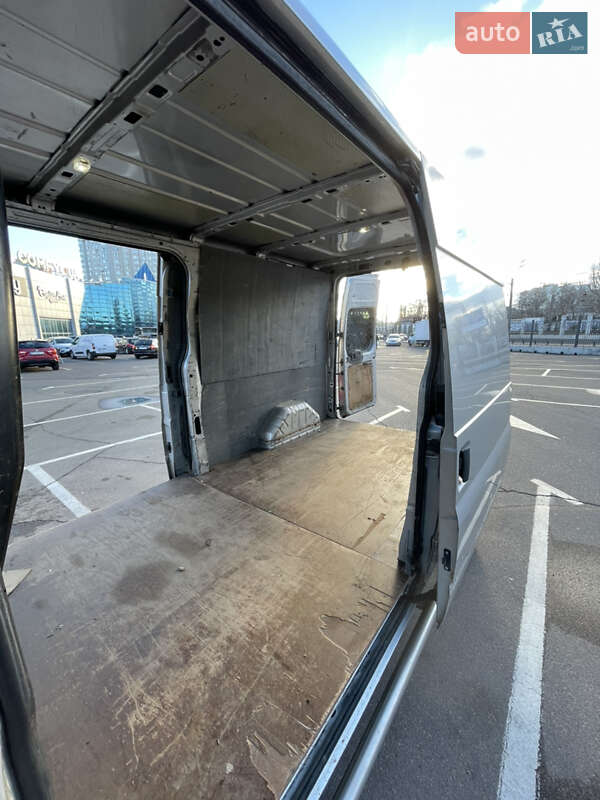 Вантажний фургон Ford Transit 2007 в Одесі