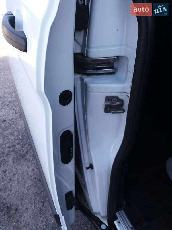 Грузопассажирский фургон Ford Transit 2014 в Запорожье