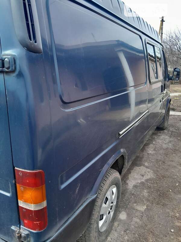 Вантажний фургон Ford Transit 1998 в Василькові