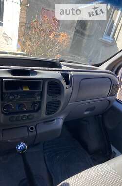 Вантажопасажирський фургон Ford Transit 2004 в 