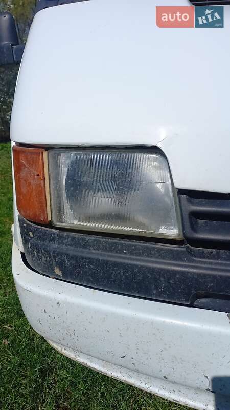 Микроавтобус Ford Transit 1990 в Сокирянах