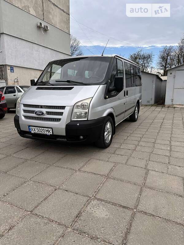 Ford Transit 2012