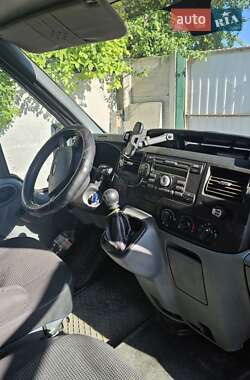 Грузовой фургон Ford Transit 2011 в 