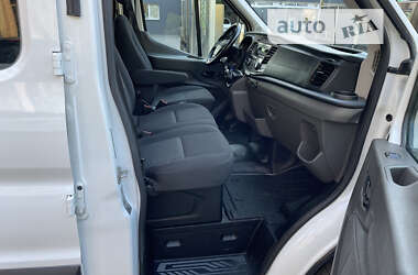 Грузовой фургон Ford Transit 2020 в Ирпене