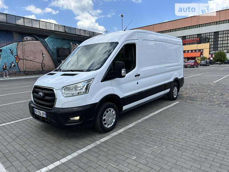 Грузовой фургон Ford Transit 2019 в Луцке