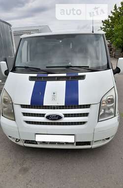 Микроавтобус Ford Transit 2013 в 