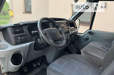 Вантажний фургон Ford Transit 2007 в Івано-Франківську