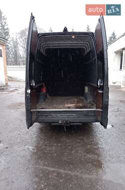 Грузовой фургон Ford Transit 2013 в 
