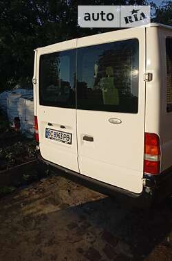 Автобус Ford Transit 2004 в Радехове