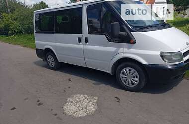 Автобус Ford Transit 2004 в Радехове