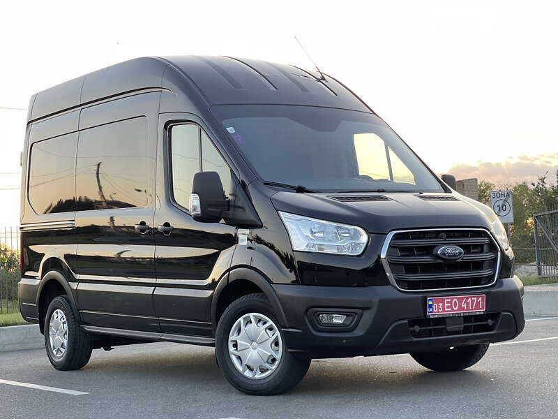 Вантажний фургон Ford Transit 2019 в Ірпені