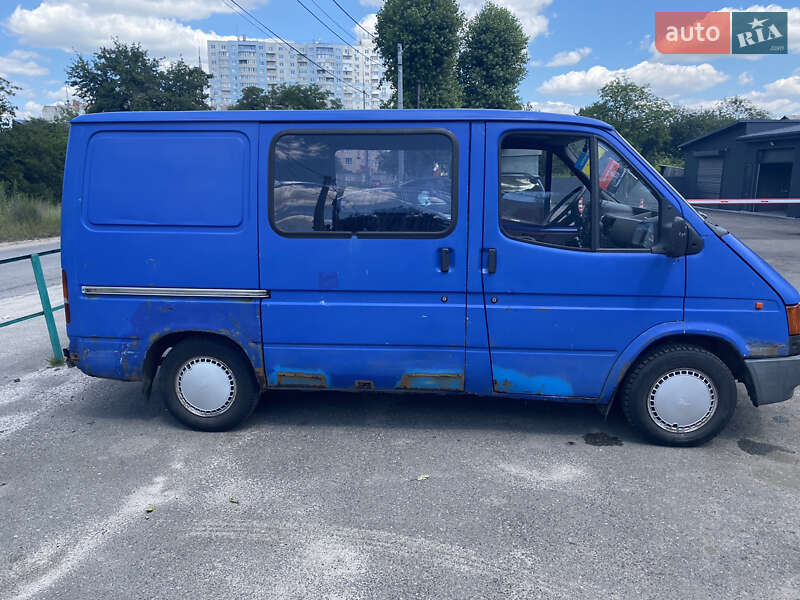 Микроавтобус Ford Transit 1989 в Боярке
