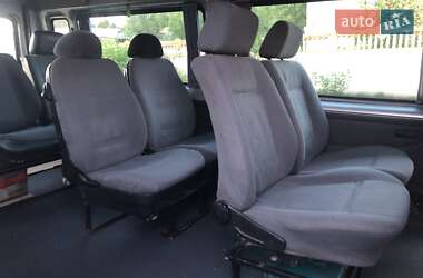Микроавтобус Ford Transit 2002 в Александрие