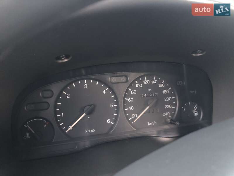 Мікроавтобус Ford Transit 2002 в Олександрії фото 10 Мікроавтобус Ford Transit 2002 в Олександрії