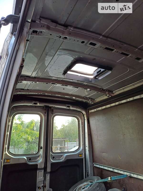 Вантажний фургон Ford Transit 2016 в Білогір'ї фото 10 Вантажний фургон Ford Transit 2016 в Білогір'ї