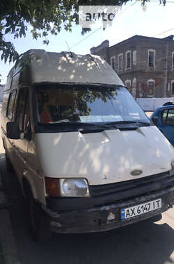 Грузовой фургон Ford Transit 1989 в Харькове