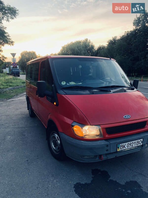 Микроавтобус Ford Transit 2006 в Ровно