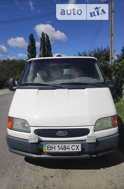 Грузовой фургон Ford Transit 2000 в Бродецком