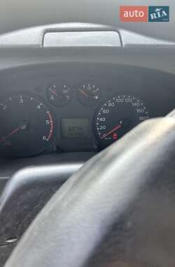Вантажний фургон Ford Transit 2010 в 