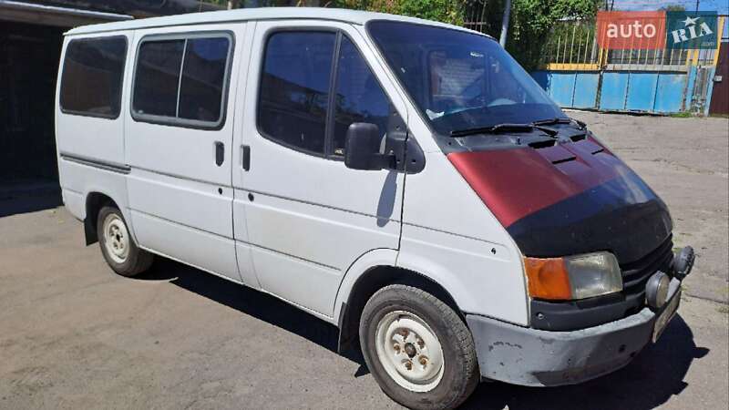 Мікроавтобус Ford Transit 1987 в Дніпрі