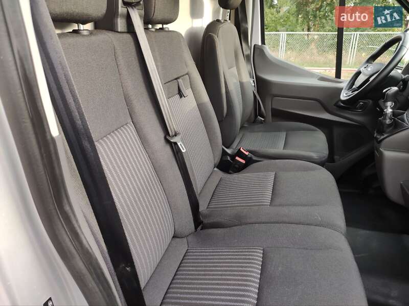 Вантажний фургон Ford Transit 2019 в Вінниці