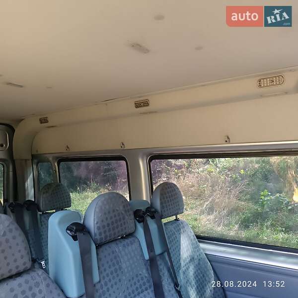 Микроавтобус Ford Transit 2011 в Львове