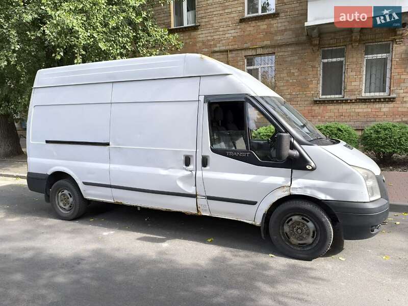 Грузовой фургон Ford Transit 2013 в Киеве