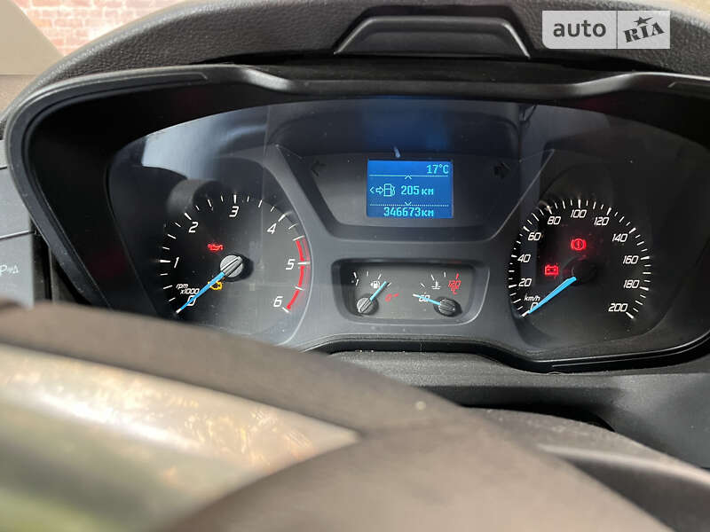 Грузовой фургон Ford Transit 2015 в 