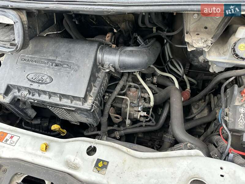 Микроавтобус Ford Transit 2011 в Киеве