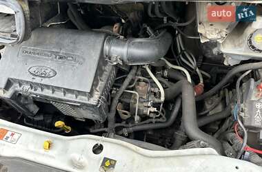 Микроавтобус Ford Transit 2011 в 