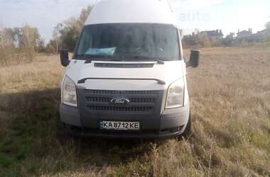 Вантажний фургон Ford Transit 2013 в Києві