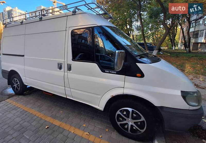 Ford Transit 2005