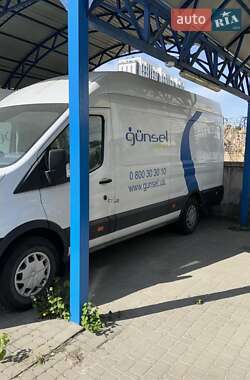 Грузовой фургон Ford Transit 2016 в 