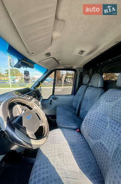 Вантажний фургон Ford Transit 2007 в Одесі