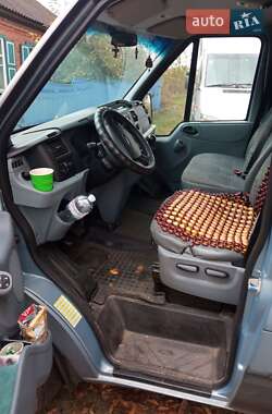 Микроавтобус Ford Transit 2013 в 