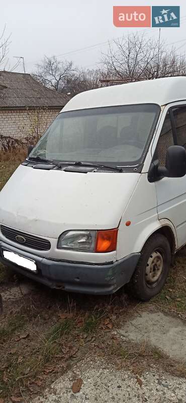 Вантажний фургон Ford Transit 1995 в Світловодську