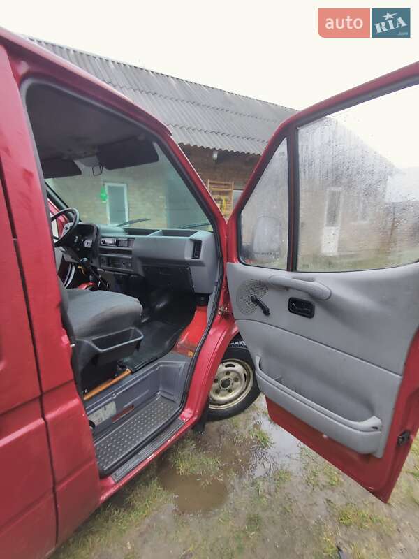 Грузовой фургон Ford Transit 1988 в Бродах фото 17 Грузовой фургон Ford Transit 1988 в Бродах
