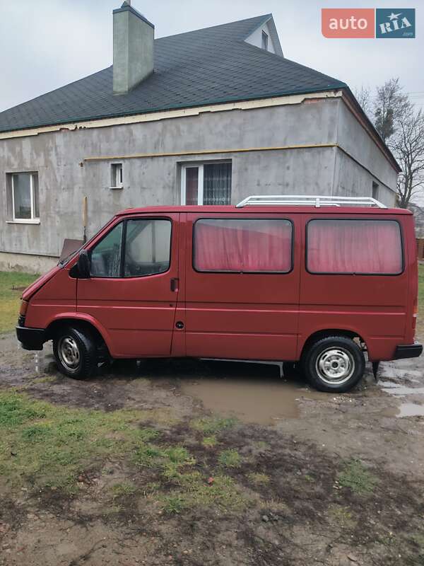 Грузовой фургон Ford Transit 1988 в Бродах фото 31 Грузовой фургон Ford Transit 1988 в Бродах
