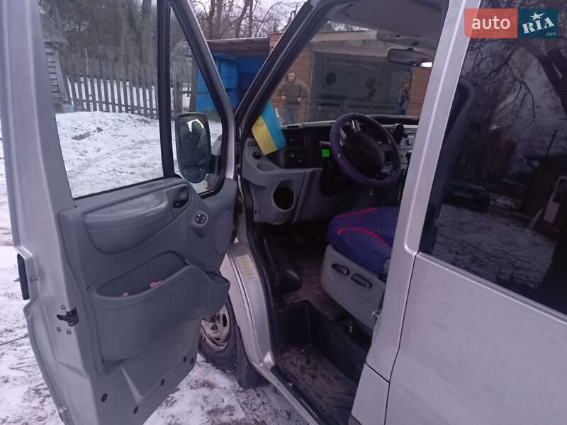 Микроавтобус Ford Transit 2010 в Рокитном