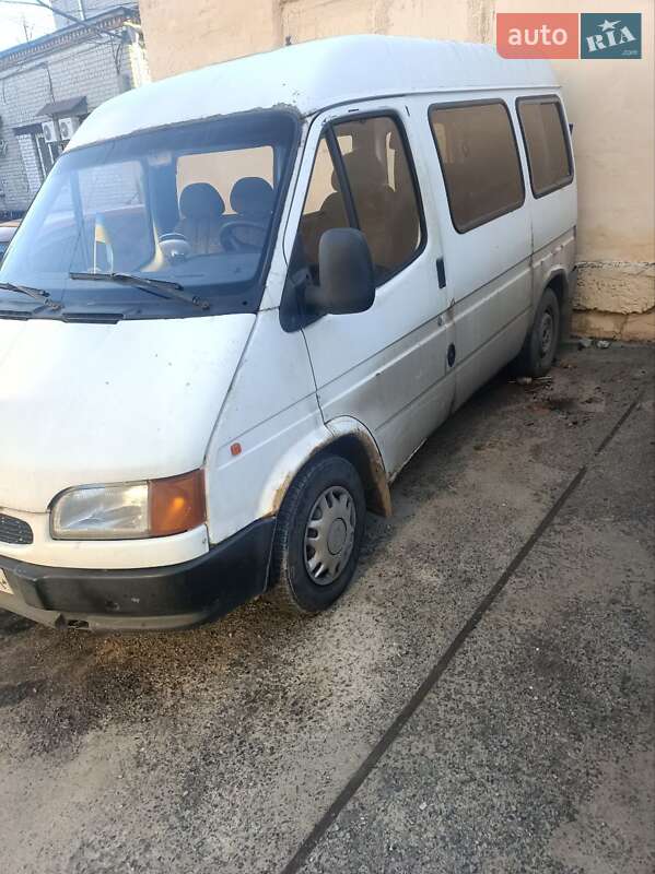 Мікроавтобус Ford Transit 1993 в Дніпрі