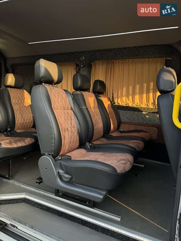 Микроавтобус Ford Transit 2016 в Луцке