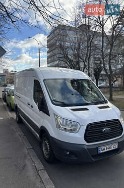 Вантажний фургон Ford Transit 2015 в Києві