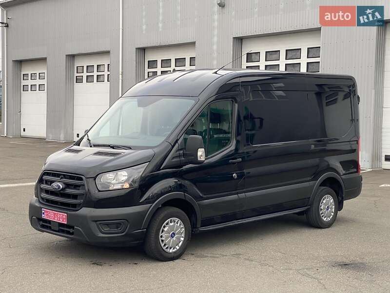 Ford Transit 2021