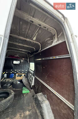 Грузовой фургон Ford Transit 2011 в 
