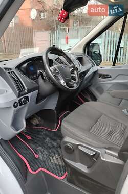 Грузовой фургон Ford Transit 2016 в 